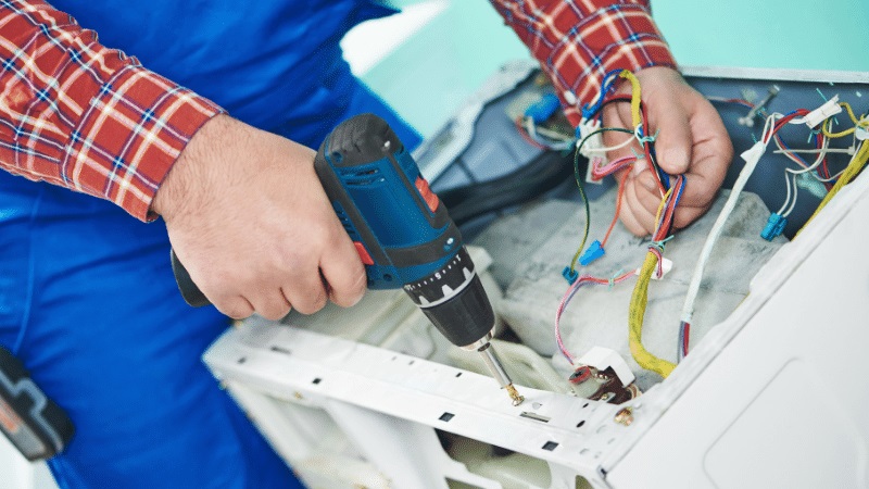 Alaşehir Toshiba Toshiba çamaşır makinesi kart tamiri – Su almama arızası orijinal parça ile giderildi. - Teknik servis örneği